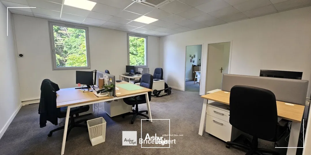 Bureaux - Location - SAINT PRIEST - 69800 - 104.38-104.38 - 7771271