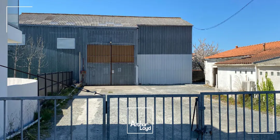 Locaux d'activité & Entrepôts - Vente - LA ROCHELLE - 17000 - 330-330 - 7771339
