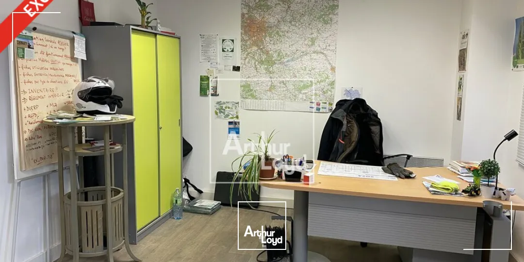 Locaux d'activité & Entrepôts - Location - MOISSY CRAMAYEL - 77550 - 125-125 - 7771542