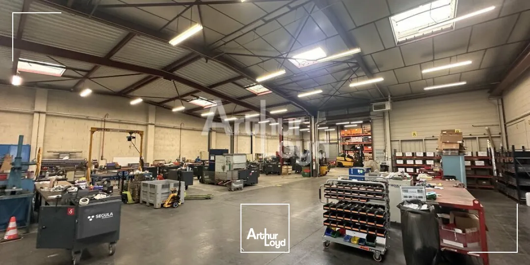 Locaux d'activité & Entrepôts - Location - SAINT JACQUES DE LA LANDE - 35136 - 1300-1300 - 7771627
