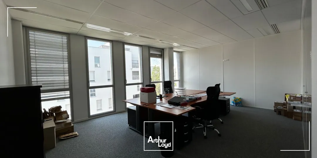 Bureaux - Location - BORDEAUX - 33300 - 515-515 - 7771815