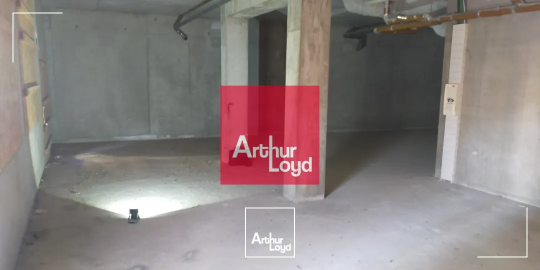 Locaux commerciaux - Location - GRENOBLE - 38100 - 141-141 - 7771978