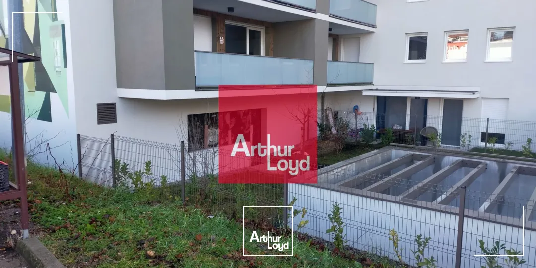 Locaux commerciaux - Location - VOIRON - 38500 - 329-329 - 7772128