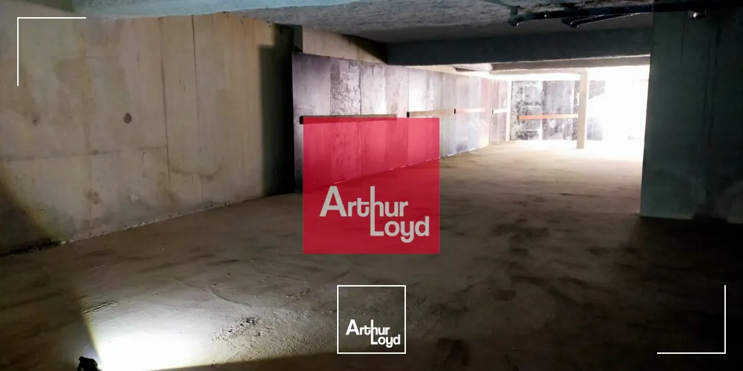 Locaux commerciaux - Location - VOIRON - 38500 - 329-329 - 7772131