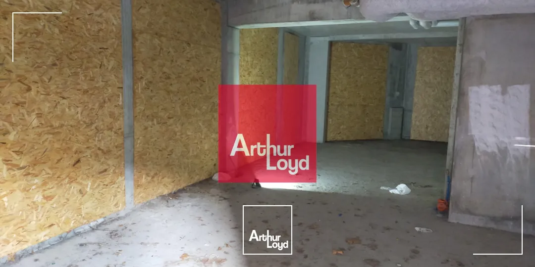 Locaux commerciaux - Location - GRENOBLE - 38100 - 83-83 - 7772316