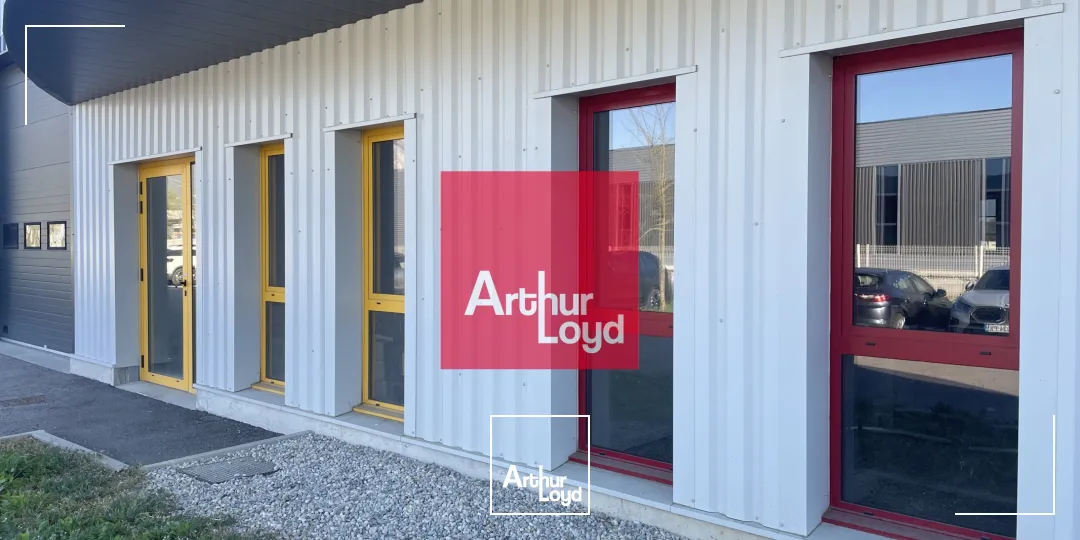 Locaux d'activité & Entrepôts - Location - LE VERSOUD - 38420 - 880-880 - 7772554