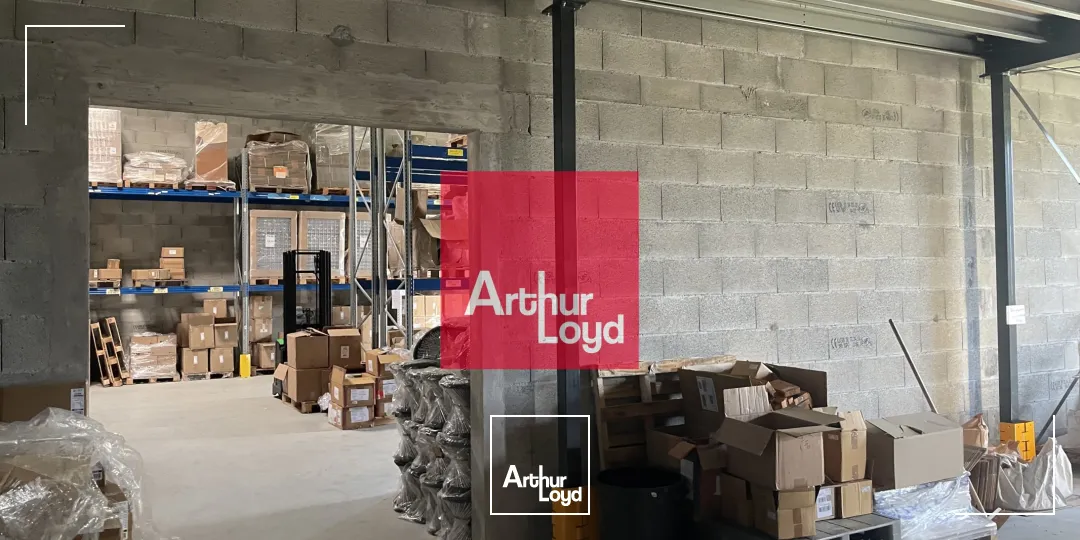 Locaux d'activité & Entrepôts - Location - LE VERSOUD - 38420 - 880-880 - 7772557