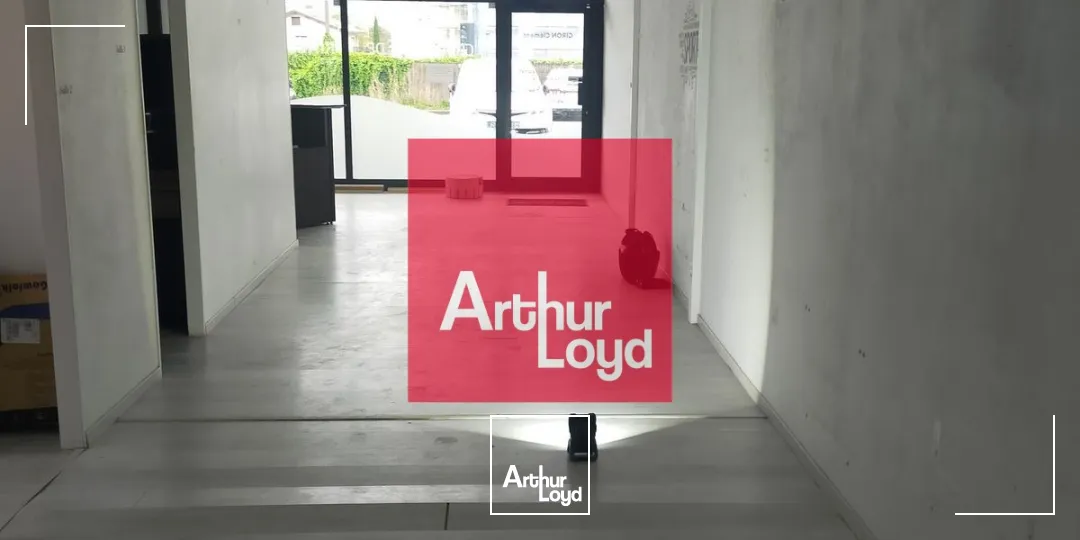 Locaux commerciaux - Location - SASSENAGE - 38360 - 83-83 - 7772578