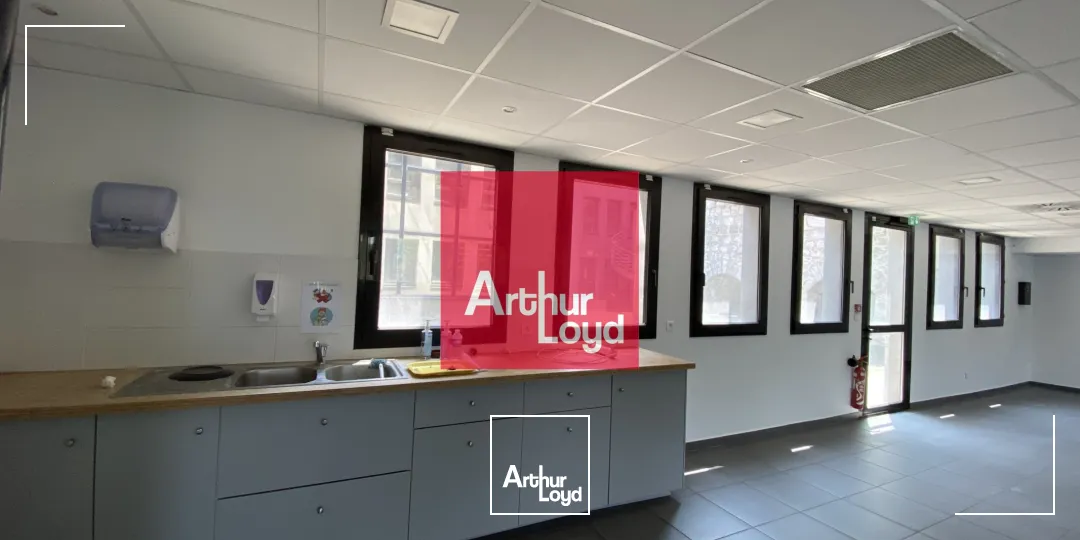 Bureaux - Location - SASSENAGE - 38360 - 77.18-1198.41 - 7772673