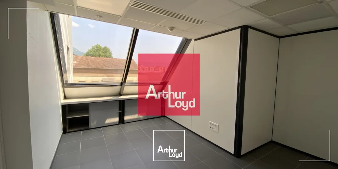 Bureaux - Location - SASSENAGE - 38360 - 77.18-1198.41 - 7772680