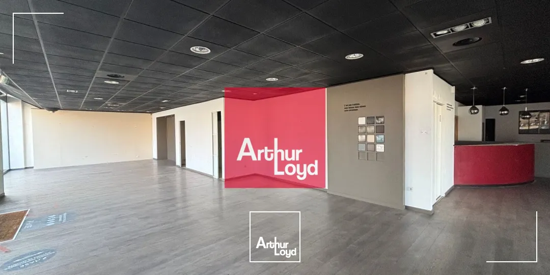 Locaux commerciaux - Location - SAINT EGREVE - 38120 - 245-245 - 7772949