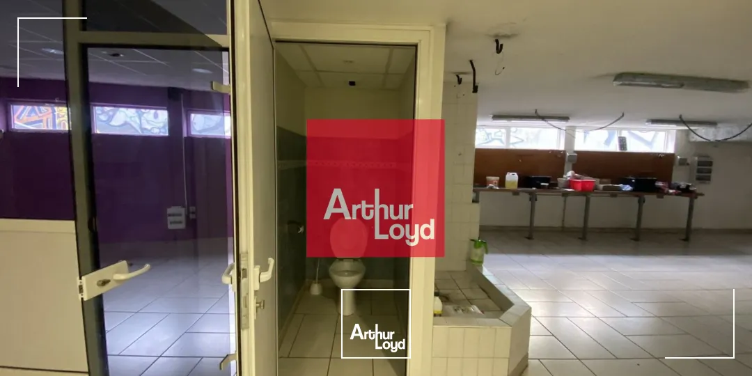 Locaux commerciaux - Vente - SAINT MARTIN LE VINOUX - 38950 - 553.7-553.7 - 7773141