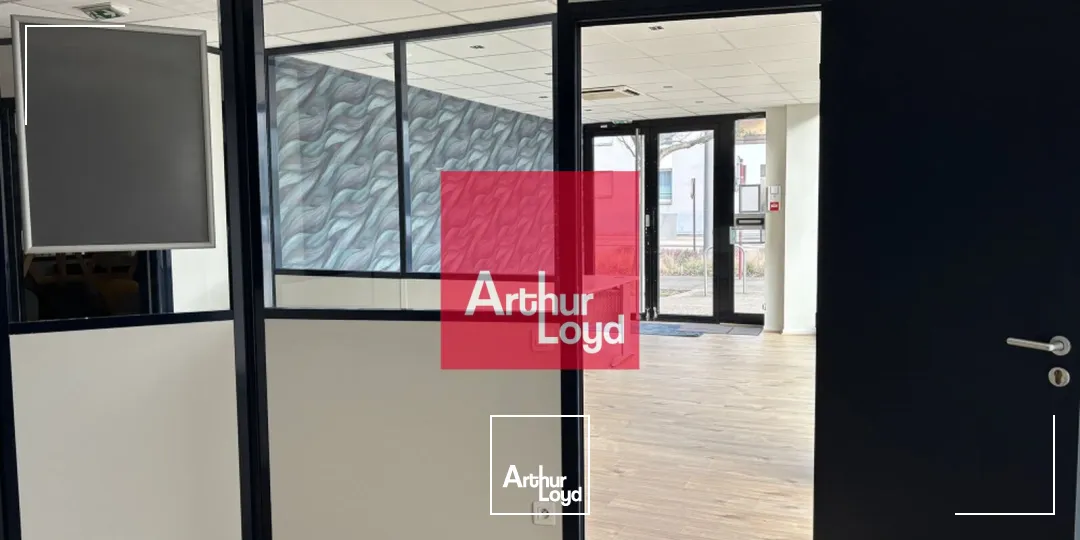 Bureaux - Location - ECHIROLLES - 38130 - 110-334 - 7773568