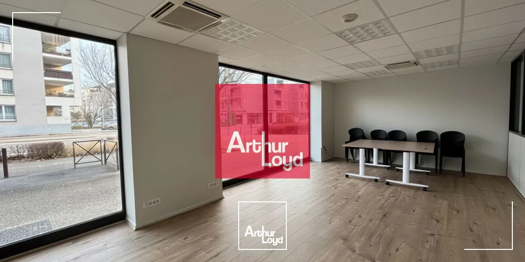 Bureaux - Location - ECHIROLLES - 38130 - 110-334 - 7773561