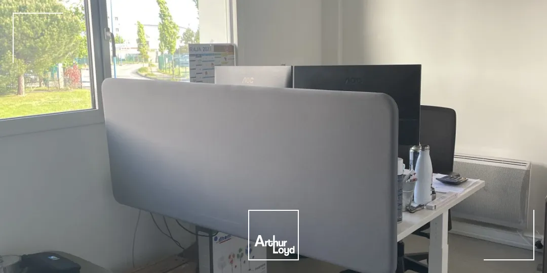 Locaux d'activité & Entrepôts - Vente - LA CHAPELLE SUR ERDRE - 44240 - 872-872 - 7774083