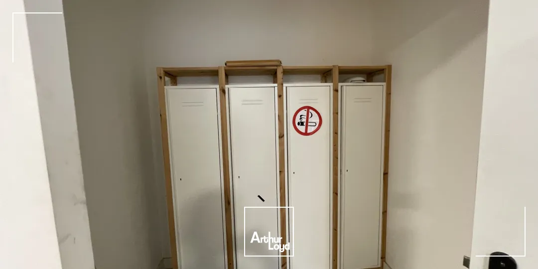 Locaux d'activité & Entrepôts - Vente - LES SORINIERES - 44840 - 810-810 - 7774105