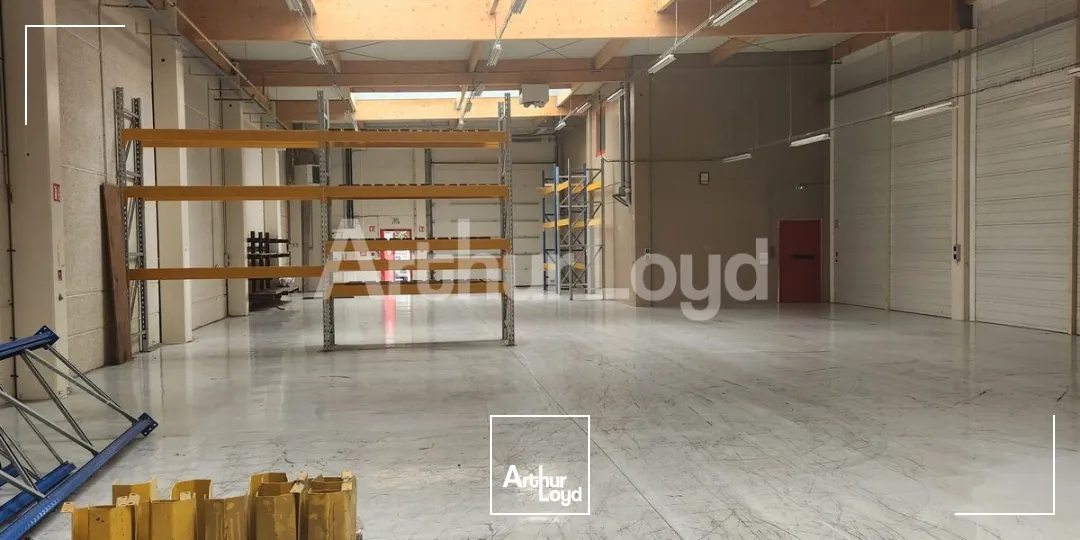 Locaux d'activité & Entrepôts - Location - SECLIN - 59113 - 476-3482 - 7774270