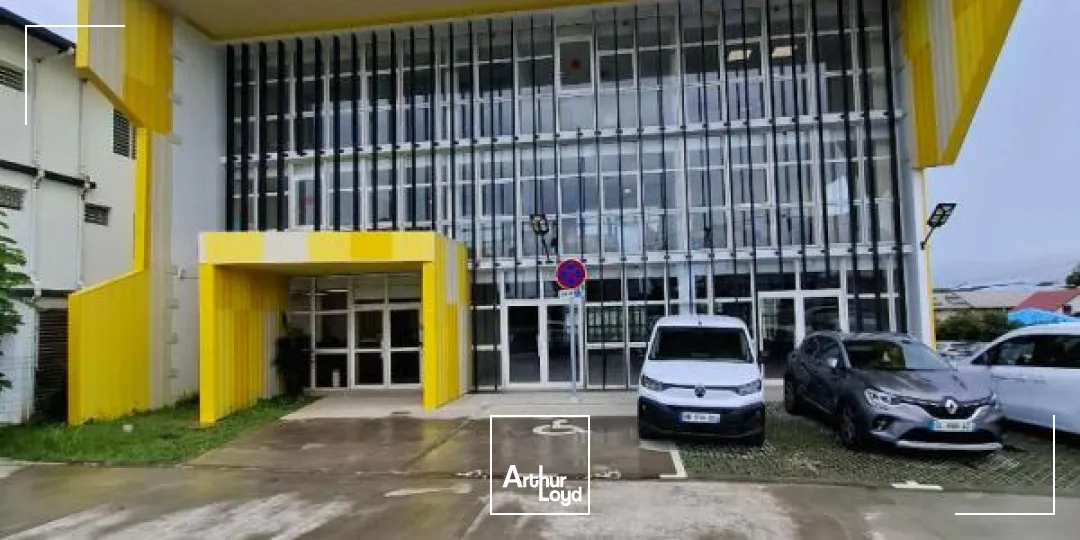Locaux commerciaux - Location - Cayenne - 97300 - 343-343 - 7774425