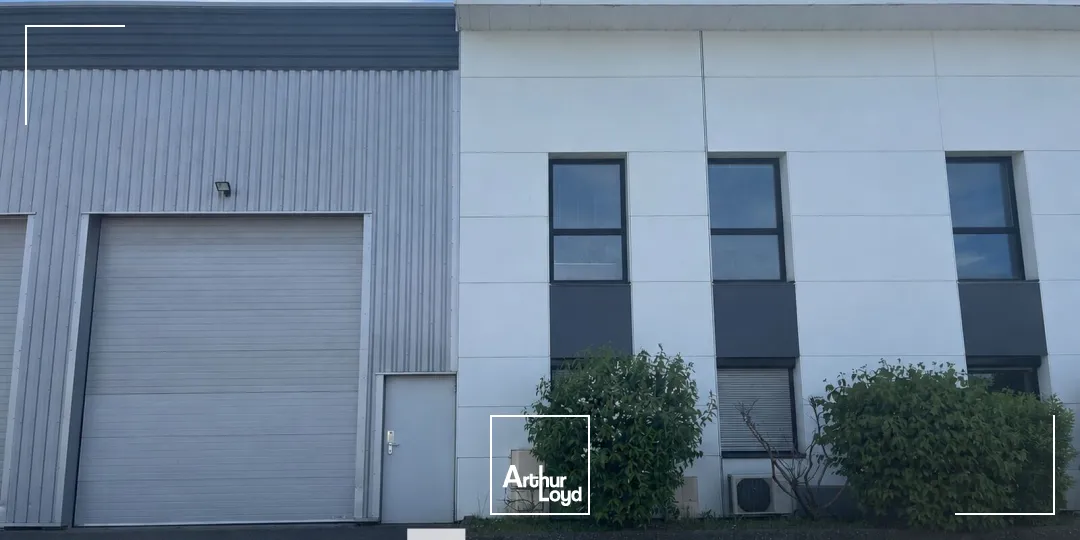 Locaux d'activité & Entrepôts - Location - SAINT PRIEST - 69800 - 340-340 - 7774487