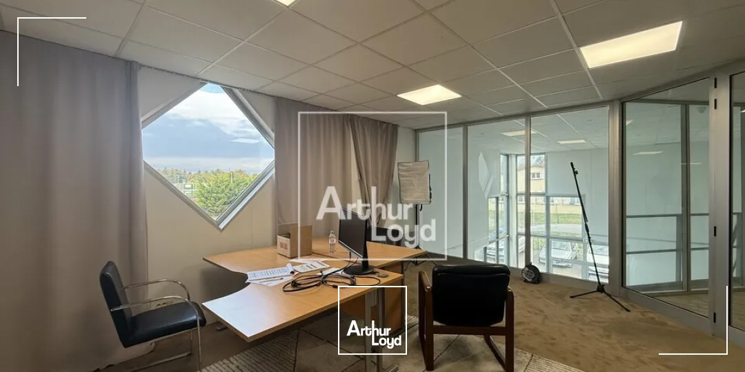 Locaux d'activité & Entrepôts - Location - MORET SUR LOING - 77250 - 140-1900 - 7774649