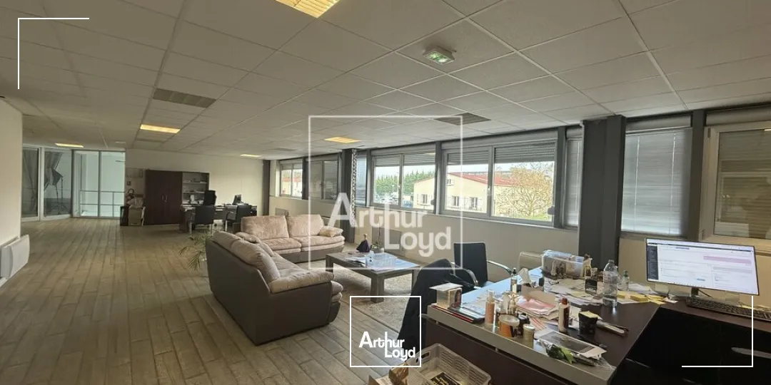 Locaux d'activité & Entrepôts - Location - MORET SUR LOING - 77250 - 140-1900 - 7774648