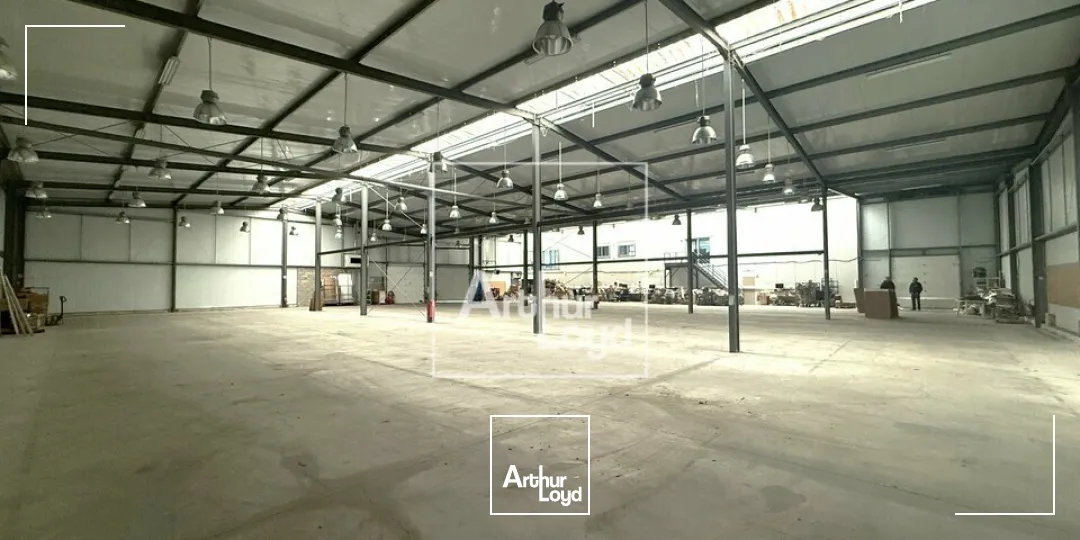 Locaux d'activité & Entrepôts - Vente - MORET SUR LOING - 77250 - 3000-3000 - 7774638