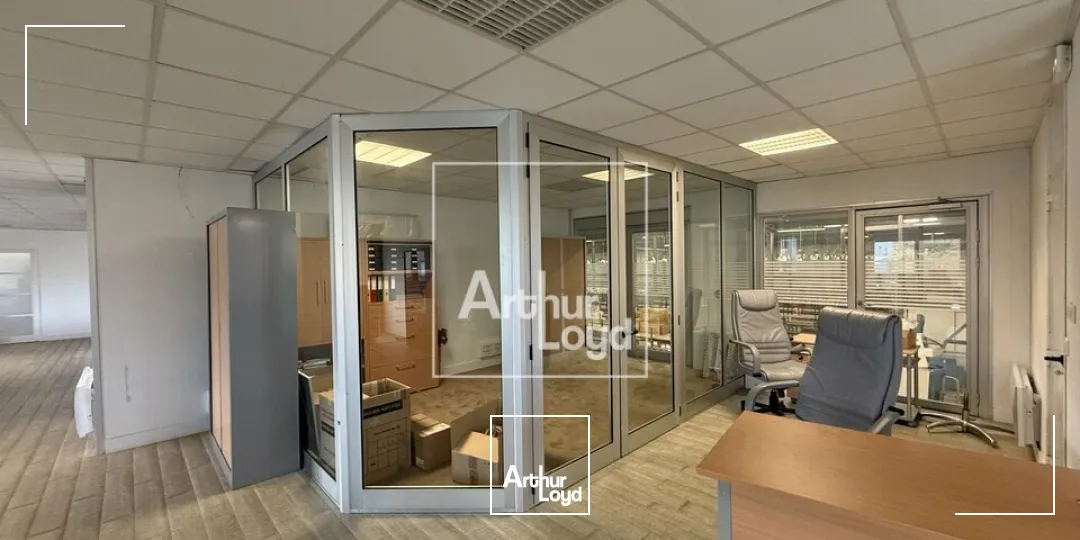 Locaux d'activité & Entrepôts - Vente - MORET SUR LOING - 77250 - 3000-3000 - 7774641
