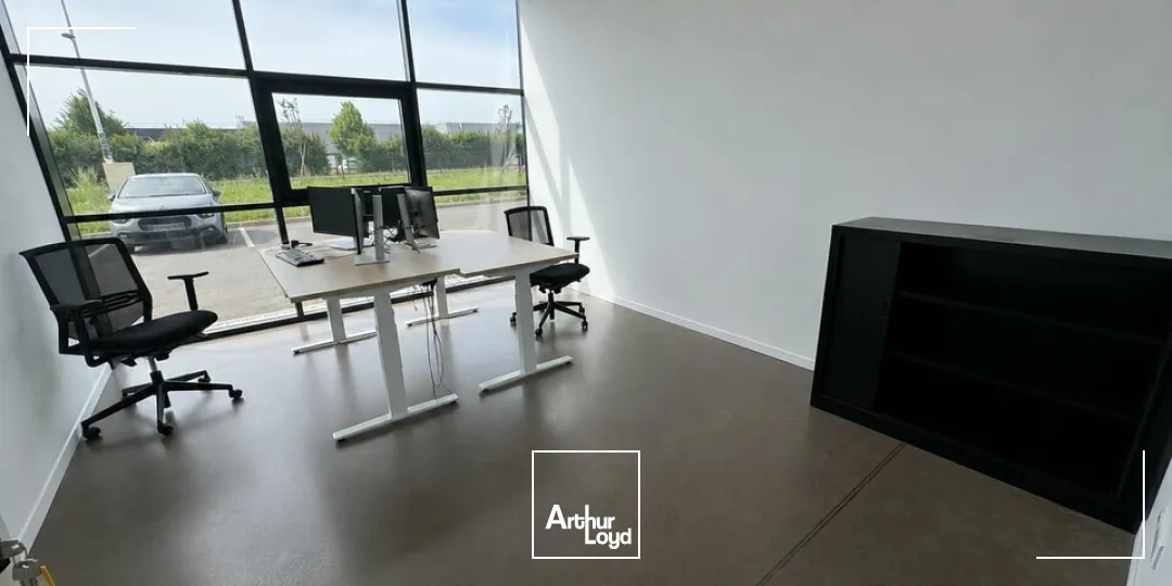 Locaux d'activité & Entrepôts - Vente - CHANCEAUX SUR CHOISILLE - 37390 - 1645-1645 - 7774700