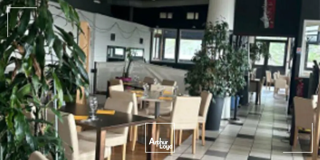 Locaux commerciaux - Vente - SAINT-DOULCHARD - 18230 - 595-595 - 7774731