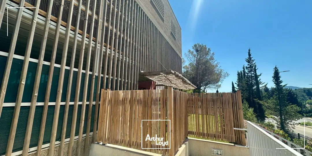 Bureaux - Location - GARDANNE - 13120 - 10-111.65 - 7774749