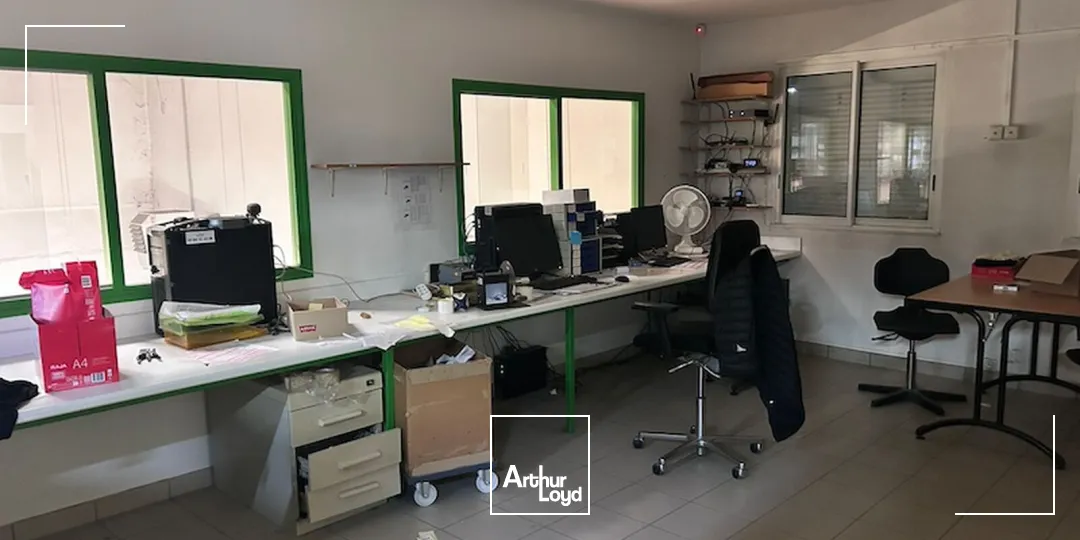 Locaux d'activité & Entrepôts - Location - CHARNAY LES MACON - 71850 - 1835-1835 - 7774997