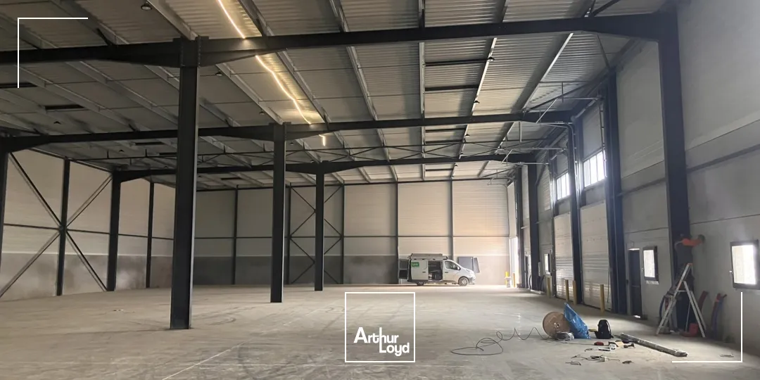 Locaux d'activité & Entrepôts - Vente - LE MESNIL AMELOT - 77990 - 777-777 - 7775141