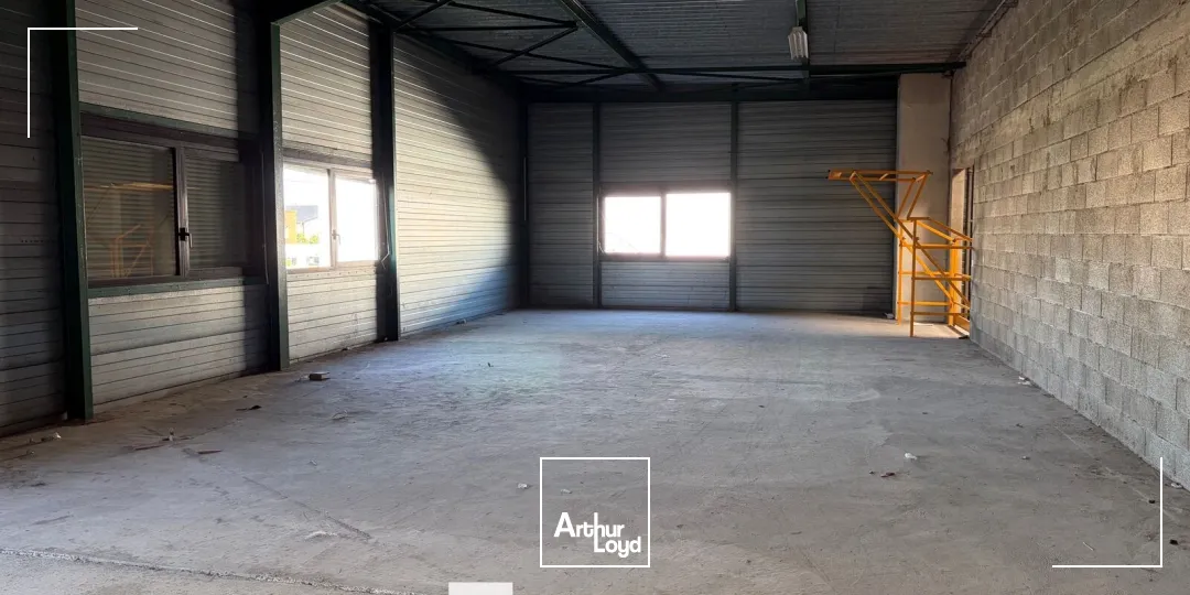 Locaux d'activité & Entrepôts - Location - GENAS - 69740 - 1630-1630 - 7775319