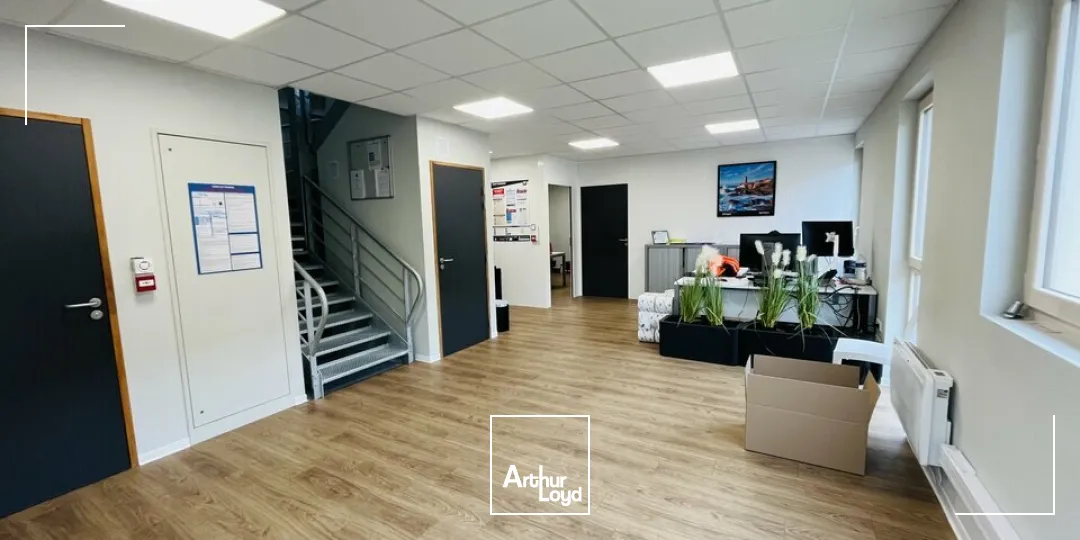Locaux d'activité & Entrepôts - Location - MONTIVILLIERS - 76290 - 422-422 - 7776562