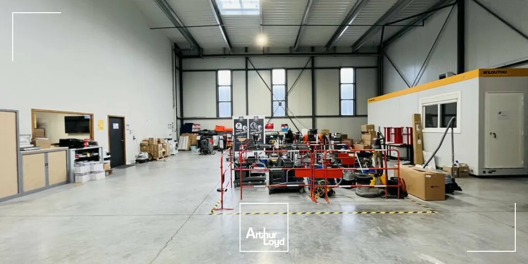 Locaux d'activité & Entrepôts - Location - MONTIVILLIERS - 76290 - 422-422 - 7776567