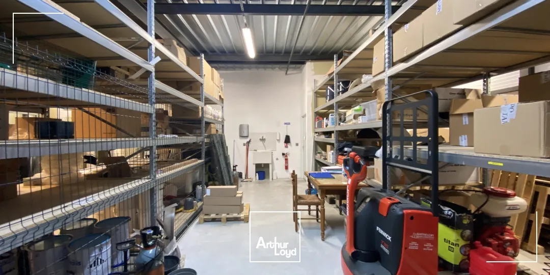 Locaux d'activité & Entrepôts - Vente - LAMBESC - 13410 - 252-252 - 7776603