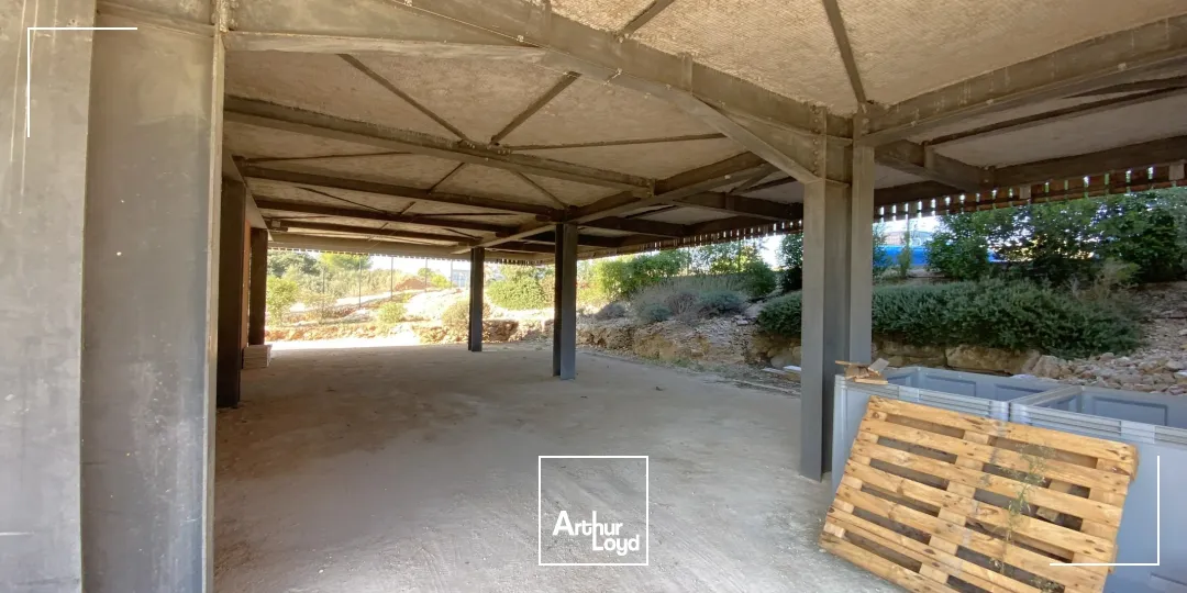 Locaux d'activité & Entrepôts - Vente - LAMBESC - 13410 - 252-252 - 7776607