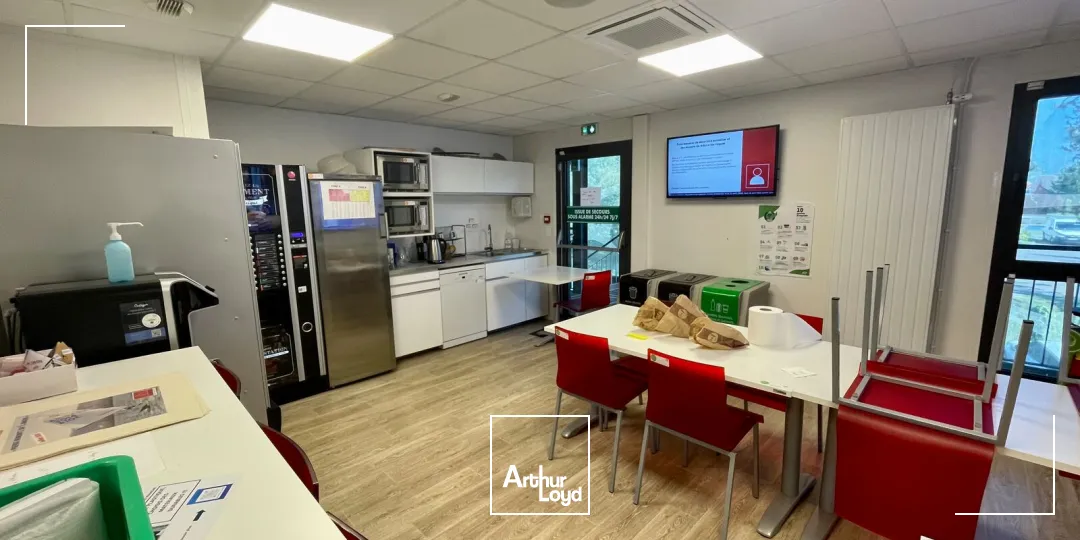 Bureaux - Location - MONT SAINT AIGNAN - 76130 - 243-243 - 7776858
