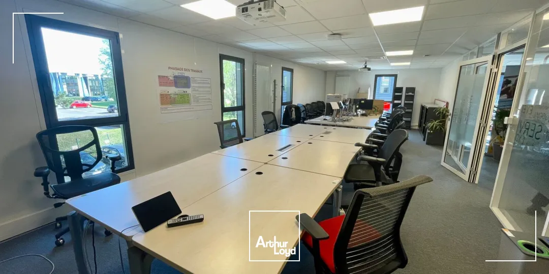 Bureaux - Location - MONT SAINT AIGNAN - 76130 - 243-243 - 7776859