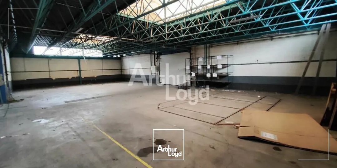Locaux d'activité & Entrepôts - Location - AIX-LES-BAINS - 73100 - 1200-1200 - 7776870