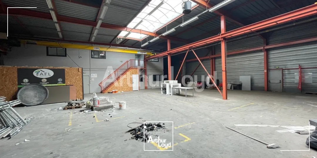 Locaux d'activité & Entrepôts - Location - DOUAI - 59500 - 877-877 - 7777129