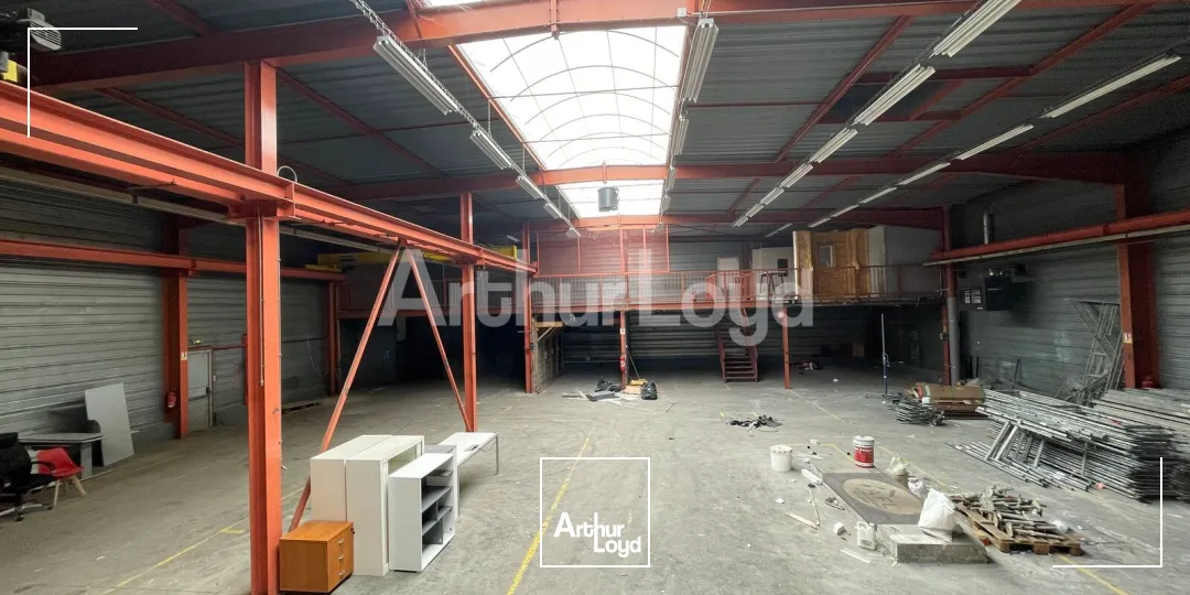 Locaux d'activité & Entrepôts - Location - DOUAI - 59500 - 877-877 - 7777127