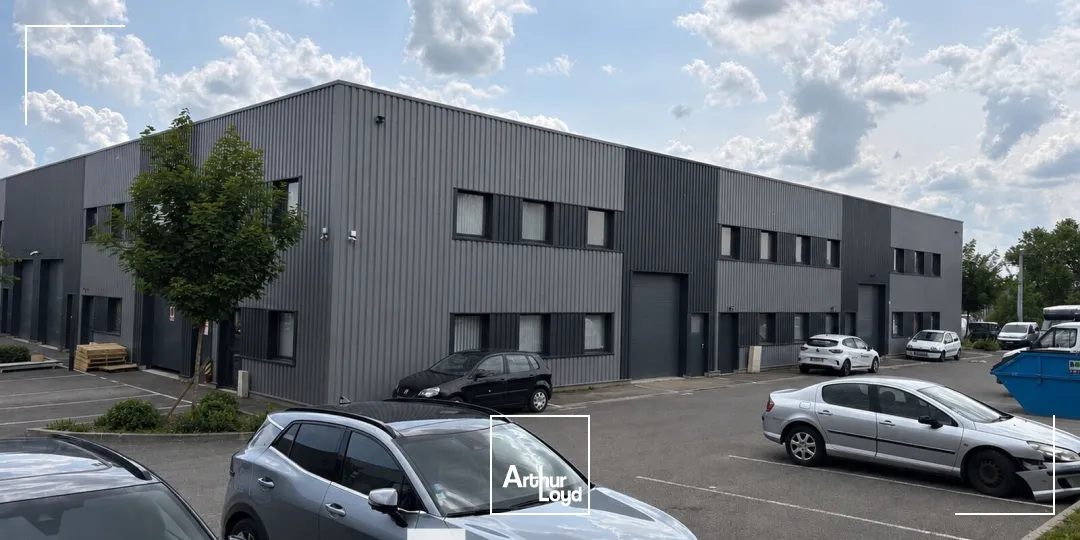 Locaux d'activité & Entrepôts - Vente - GENAY - 69730 - 138-138 - 7777228