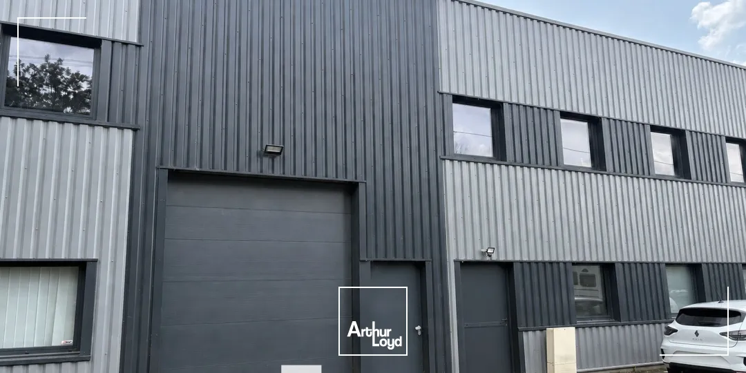 Locaux d'activité & Entrepôts - Vente - GENAY - 69730 - 138-138 - 7777224