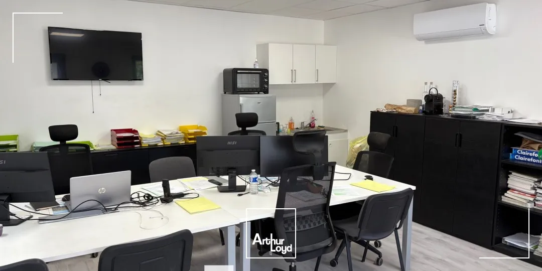 Locaux d'activité & Entrepôts - Vente - GENAY - 69730 - 138-138 - 7777229