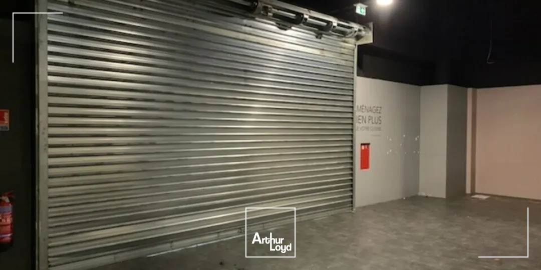 Locaux commerciaux - Location - LES ANGLES - 30133 - 501-501 - 7777352