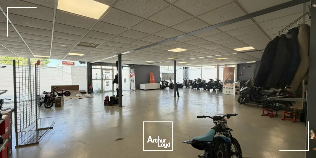 Locaux commerciaux - Location - POITIERS - 86000 - 600-600 - 7777421