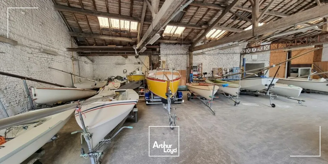 Locaux d'activité & Entrepôts - Vente - MAUZÉ-SUR-LE-MIGNON - 79210 - 482-482 - 7777440
