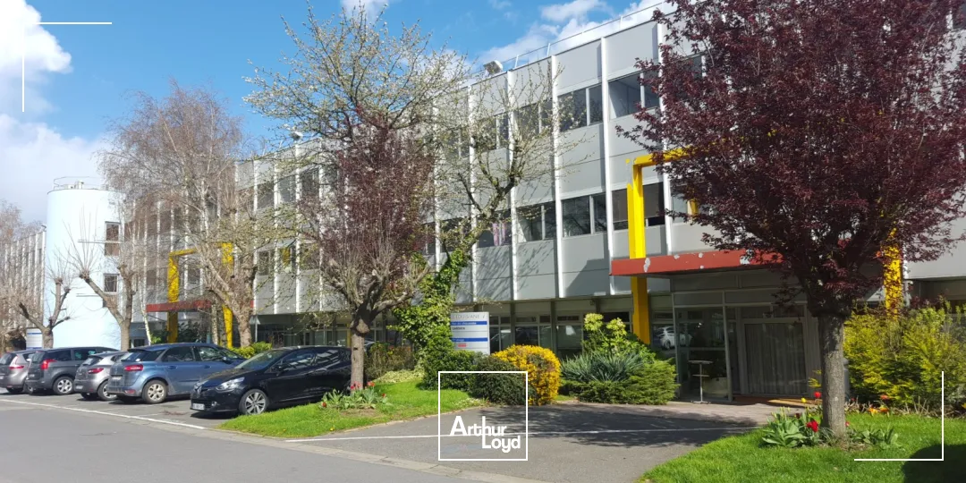 Bureaux - Location - OSNY - 95520 - 120-757 - 7777843