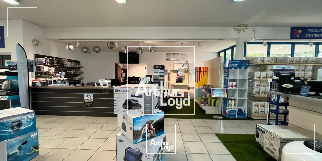 Locaux commerciaux - Location - NIMES - 30900 - 773-773 - 7778546